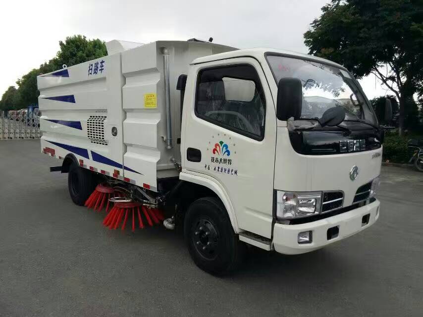 國五東風多利卡D6掃路車