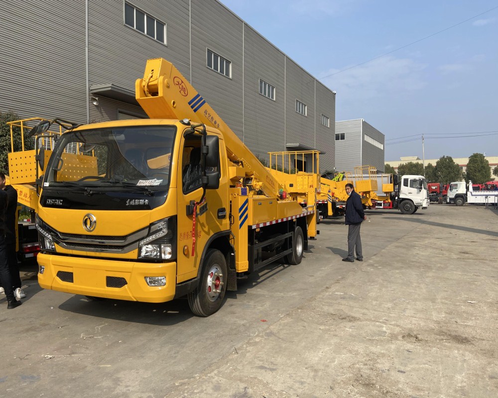 國六東風多利卡25米直臂高空作業車